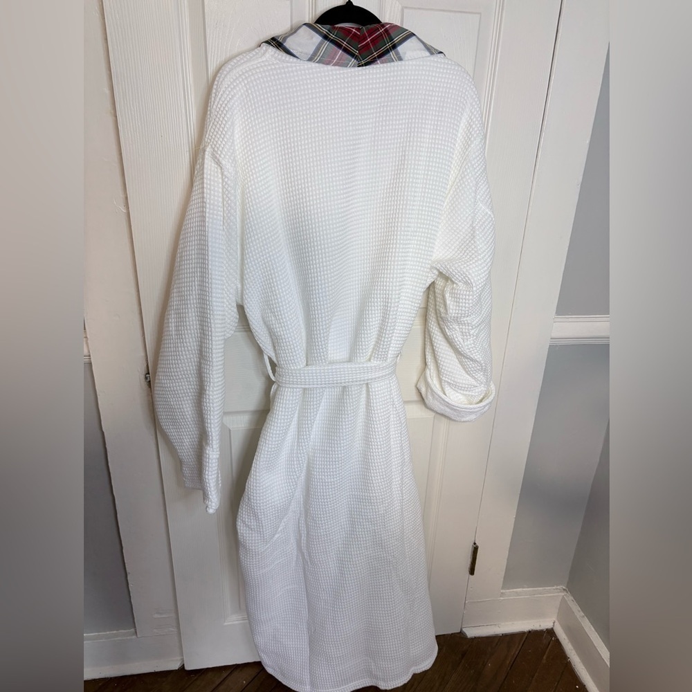 NWT Pottery Barn Waffle Weave Resort Stewart Plaid Robe – White – Size XL - Picture 11 of 16